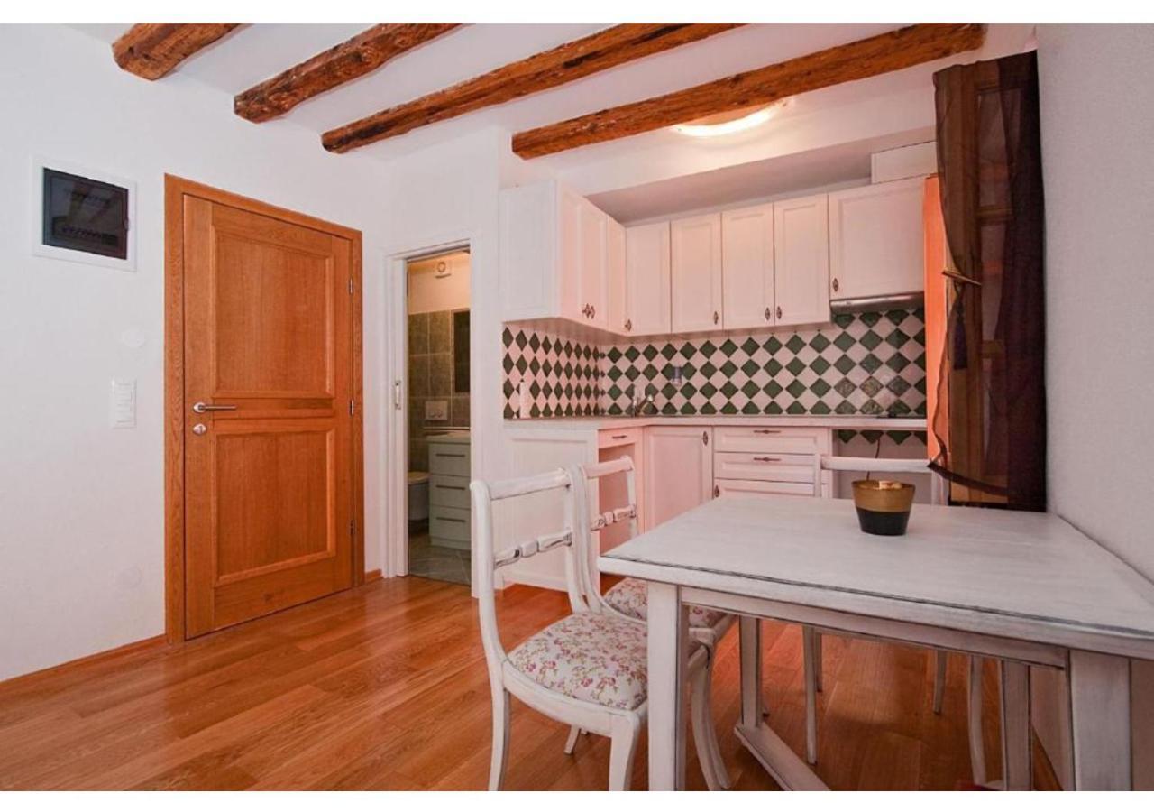 San Cristoforo Accommodations Rovinj - Garzotto Exterior foto